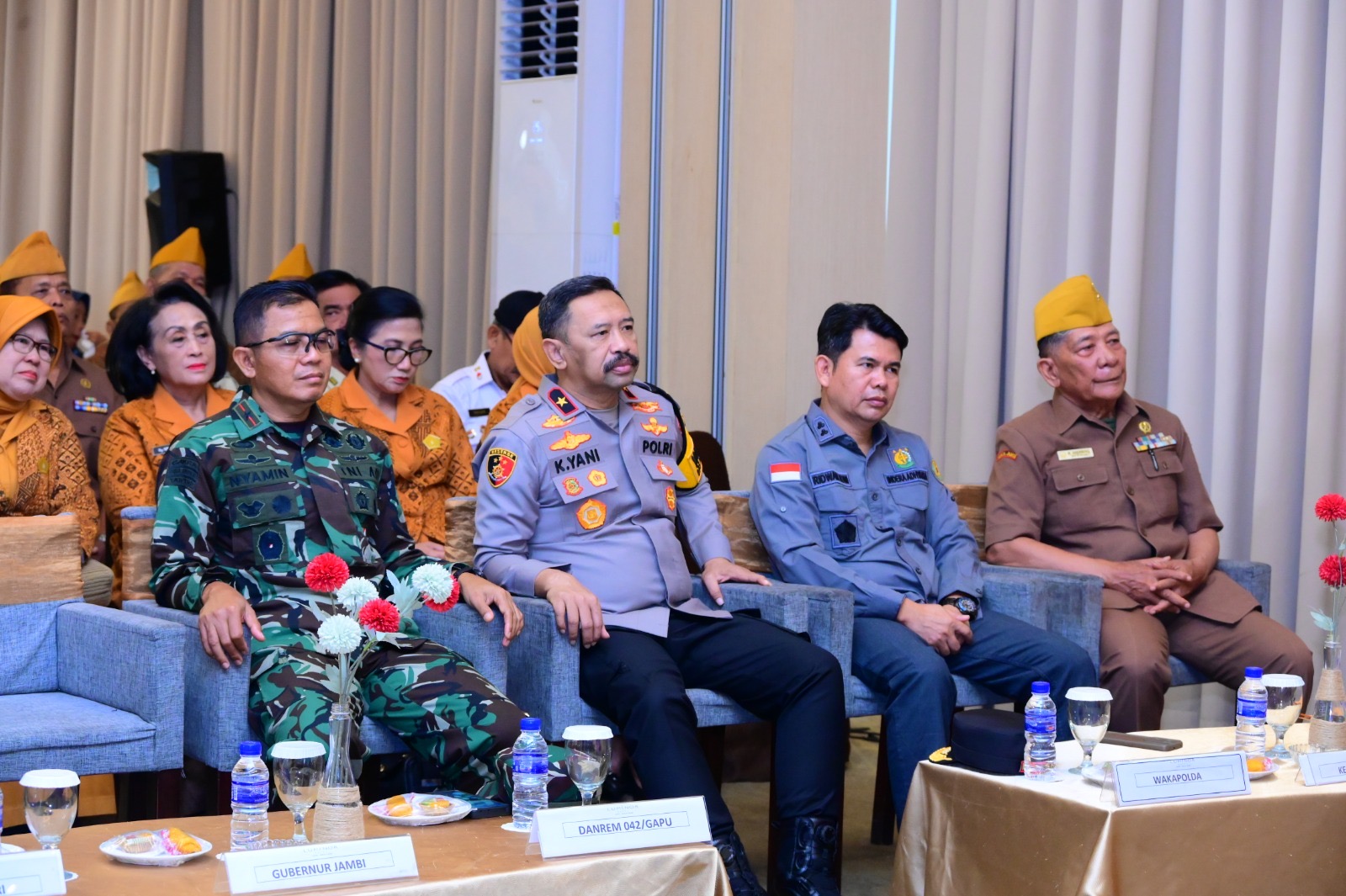 Polda Jambi Dukung Pewarisan Semangat Juang ’45 dalam Musda LVRI Provinsi Jambi.